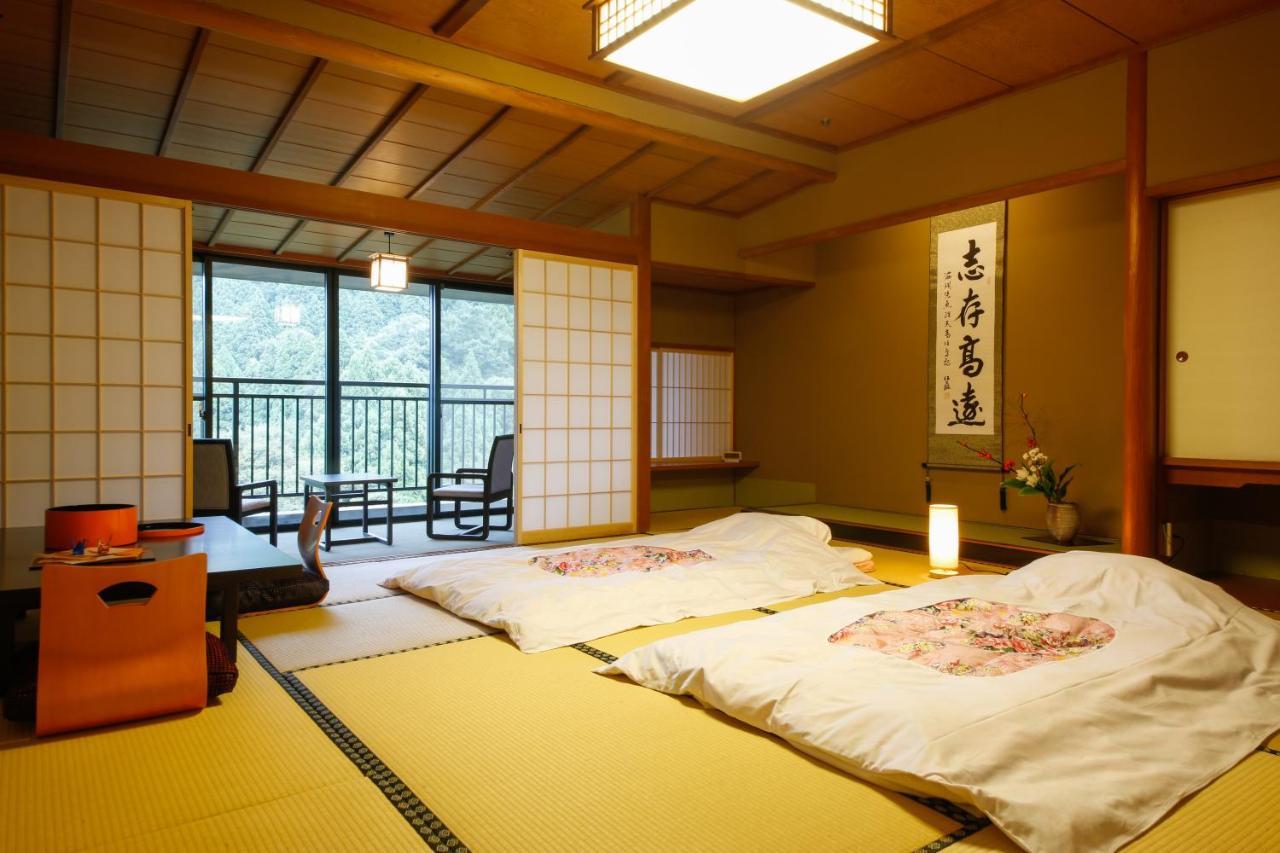 Yamanaka Onsen Hanatsubaki Kaga  Exteriör bild